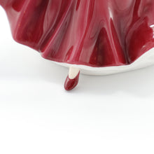 将图片加载到图库查看器,HN4838 Samantha - Porcelain Figurine by Royal Doulton, circa 2006 (Item# P-1880)-Timeless Gallery