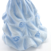 将图片加载到图库查看器,HN5586 Catherine - Porcelain Figurine by Royal Doulton, dated 2013 (Item# P-4575)-Timeless Gallery