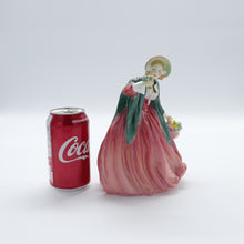 将图片加载到图库查看器,Handmade and hand painted porcelain figurine