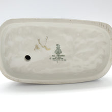 将图片加载到图库查看器,HN2940 All Aboard - Vintage Porcelain Figurine by Royal Doulton, circa 1985 (Item# P-4242)-Timeless Gallery