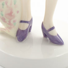 将图片加载到图库查看器,HN4867 Phillipa - With Certificate - Porcelain Figurine by Royal Doulton, circa 2006 (Item# P-7914)-Timeless Gallery