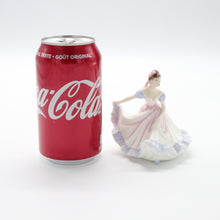 将图片加载到图库查看器,HN3215 Ninette - Vintage Porcelain Figurine by Royal Doulton, circa 1990 (Item# P-7990)-Timeless Gallery