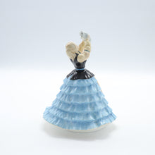 将图片加载到图库查看器,HN2952 Susan - Vintage Porcelain Figurine by Royal Doulton, circa 1990 (Item# P-1773)-Timeless Gallery