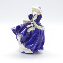 将图片加载到图库查看器,HN3735 Top O’ The Hill - Rare Colourway Limited Edition - Vintage Porcelain Figurine by Royal Doulton, dated 1997 (Item# P-7100)-Timeless Gallery