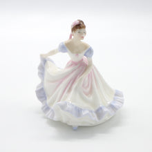 将图片加载到图库查看器,HN3215 Ninette - Vintage Porcelain Figurine by Royal Doulton, circa 1990 (Item# P-7990)-Timeless Gallery