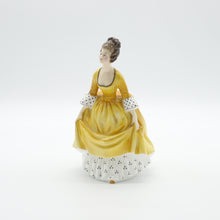 将图片加载到图库查看器,HN2307 Coralie - Vintage Porcelain Figurine by Royal Doulton, circa 1970 (Item# P-5153)-Timeless Gallery
