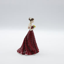 将图片加载到图库查看器,HN5336 My Darling - Porcelain Figurine by Royal Doulton, circa 2010 (Item# P-4563)-Timeless Gallery