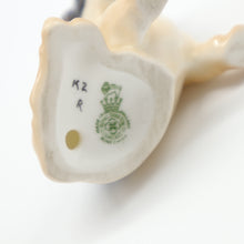将图片加载到图库查看器,K2, Bulldog Puppy