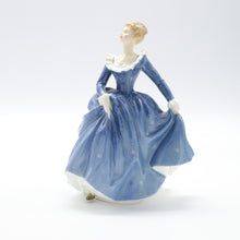 将图片加载到图库查看器,HN2334 Fragrance - Vintage Porcelain Figurine by Royal Doulton, circa 1970 (Item# P-5602)-Timeless Gallery
