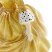 将图片加载到图库查看器,HN2307 Coralie - Vintage Porcelain Figurine by Royal Doulton, circa 1960 (Item# P-9397)-Timeless Gallery