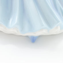 将图片加载到图库查看器,HN5622 Kathy - Porcelain Figurine by Royal Doulton, circa 2013 (Item# P-7789)-Timeless Gallery