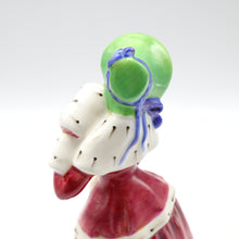将图片加载到图库查看器,HN1992 Christmas Morn - Vintage Porcelain Figurine by Royal Doulton, circa 1977 (Item# P-4388)-Timeless Gallery
