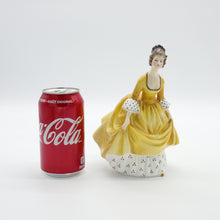 将图片加载到图库查看器,HN2307 Coralie - Vintage Porcelain Figurine by Royal Doulton, circa 1970 (Item# P-5153)-Timeless Gallery