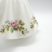 将图片加载到图库查看器,HN3304 Samantha - Vintage Porcelain Figurine by Royal Doulton, circa 1990 (Item# P-6830)-Timeless Gallery