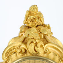 将图片加载到图库查看器,Antique Clock circa 1830