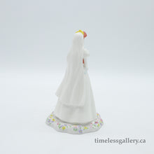 Load image into Gallery viewer, DP4 Ariel - Vintage Porcelain Figurine by Royal Doulton (Item# P-5987)-Timeless Gallery