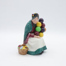 Load image into Gallery viewer, HN1315 Old Balloon Seller - Vintage Porcelain Figurine by Royal Doulton, circa 1970 (Item# P-6135)-Timeless Gallery