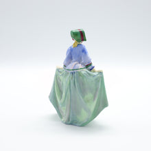 将图片加载到图库查看器,HN1318 Sweet Anne - Vintage Porcelain Figurine by Royal Doulton, circa 1940 (Item# P-6134)-Timeless Gallery