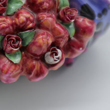 将图片加载到图库查看器,HN1342 Flower Seller’s Children - Classic - Vintage Porcelain Figurine by Royal Doulton, before 1980 (Item# P-8026)-Timeless Gallery