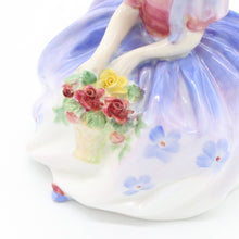 将图片加载到图库查看器,HN1467 Monica - Quality - Vintage Porcelain Figurine by Royal Doulton, circa 1950 (Item# P-6294)-Timeless Gallery
