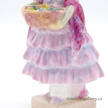 将图片加载到图库查看器,HN1485 Greta - Vintage Porcelain Figurine by Royal Doulton, circa 1940 (Item# P-1572)-Timeless Gallery