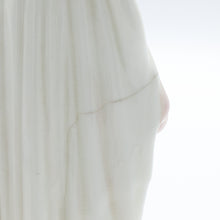 将图片加载到图库查看器,HN1600 Bride - Rare - Vintage Porcelain Figurine by Royal Doulton, circa 1940 (Item# P-8281)-Timeless Gallery