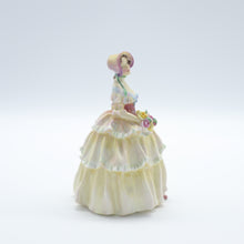 将图片加载到图库查看器,HN1621 Irene - Rare - Vintage Porcelain Figurine by Royal Doulton, dated 1939 (Item# P-2017)-Timeless Gallery