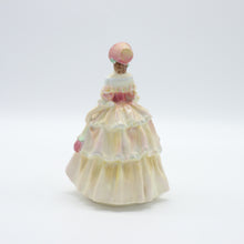 将图片加载到图库查看器,HN1621 Irene - Popular - Vintage Porcelain Figurine by Royal Doulton, circa 1950 (Item# P-4119)-Timeless Gallery
