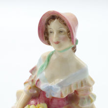 将图片加载到图库查看器,HN1621 Irene - Popular - Vintage Porcelain Figurine by Royal Doulton, circa 1950 (Item# P-4119)-Timeless Gallery