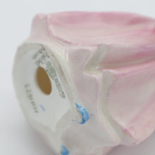 将图片加载到图库查看器,HN1677 Tinkle Bell - Vintage Porcelain Figurine by Royal Doulton, circa 1950 (Item# P-9230)-Timeless Gallery