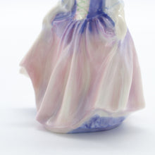 将图片加载到图库查看器,HN1678 Dinky Doo - Vintage Porcelain Figurine by Royal Doulton, circa 1970 (Item# P-4733)-Timeless Gallery