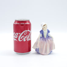 将图片加载到图库查看器,HN1678 Dinky Doo - Vintage Porcelain Figurine by Royal Doulton, circa 1970 (Item# P-4733)-Timeless Gallery