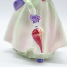 将图片加载到图库查看器,HN1679 Babie - Vintage Porcelain Figurine by Royal Doulton, circa 1970 (Item# P-1794)-Timeless Gallery