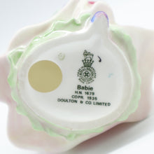 将图片加载到图库查看器,HN1679 Babie - Vintage Porcelain Figurine by Royal Doulton, circa 1970 (Item# P-1794)-Timeless Gallery