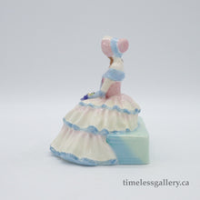 将图片加载到图库查看器,HN1731 Daydreams - Popular - Vintage Porcelain Figurine by Royal Doulton, circa 1985 (Item# P-3902)-Timeless Gallery