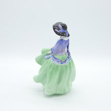 Load image into Gallery viewer, HN1833 Top O’ The Hill - Vintage Porcelain Figurine by Royal Doulton, circa 1950 (Item# P-7599)-Timeless Gallery