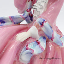 Load image into Gallery viewer, HN1849 Top O’ The Hill - Vintage Porcelain Figurine by Royal Doulton, circa 1950 (Item# P-3612)-Timeless Gallery