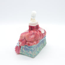 Load image into Gallery viewer, HN1901 Penelope - Popular - Vintage Porcelain Figurine by Royal Doulton, circa 1950 (Item# P-3805)-Timeless Gallery