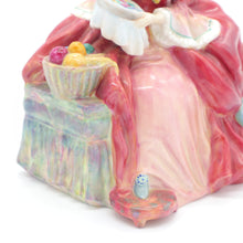 Load image into Gallery viewer, HN1901 Penelope - Popular - Vintage Porcelain Figurine by Royal Doulton, circa 1960 (Item# P-7383)-Timeless Gallery