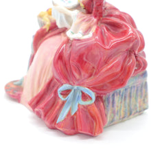 Load image into Gallery viewer, HN1901 Penelope - Popular - Vintage Porcelain Figurine by Royal Doulton, circa 1960 (Item# P-7383)-Timeless Gallery