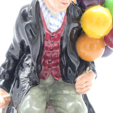 将图片加载到图库查看器,HN1954 Balloon Man - Classic - Vintage Porcelain Figurine by Royal Doulton, before 1990 (Item# P-7683)-Timeless Gallery