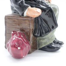 将图片加载到图库查看器,HN1954 Balloon Man - Classic - Vintage Porcelain Figurine by Royal Doulton, before 1990 (Item# P-7683)-Timeless Gallery