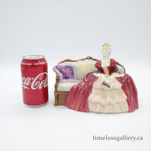 将图片加载到图库查看器,HN1997 Belle o’ the Ball - Popular - Vintage Porcelain Figurine by Royal Doulton, circa 1960 (Item# P-8809)-Timeless Gallery