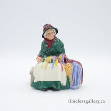 将图片加载到图库查看器,HN2017 Silks and Ribbons - Vintage Porcelain Figurine by Royal Doulton, circa 1970 (Item# P-2736)-Timeless Gallery
