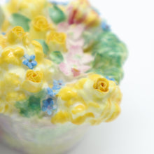 Load image into Gallery viewer, HN2031 Granny’s Heritage - Classic - Vintage Porcelain Figurine by Royal Doulton, circa 1950 (Item# P-5995)-Timeless Gallery