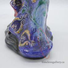 Load image into Gallery viewer, HN2041 Broken Lance - Vintage Porcelain Figurine by Royal Doulton, circa 1970 (Item# P-6712)-Timeless Gallery