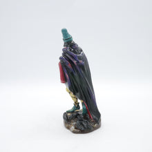 Load image into Gallery viewer, HN2102 Pied Piper - Vintage Porcelain Figurine by Royal Doulton, circa 1960 (Item# P-4062)-Timeless Gallery