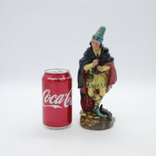 Load image into Gallery viewer, HN2102 Pied Piper - Vintage Porcelain Figurine by Royal Doulton, circa 1960 (Item# P-4062)-Timeless Gallery