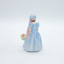 将图片加载到图库查看器,HN2109 Wendy - Vintage Porcelain Figurine by Royal Doulton, circa 1970 (Item# P-9341)-Timeless Gallery