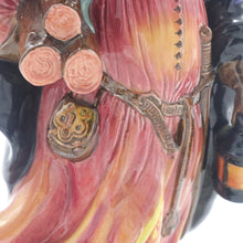 Load image into Gallery viewer, HN2118 Good King Wenceslas - Vintage Porcelain Figurine by Royal Doulton, circa 1960 (Item# P-8837)-Timeless Gallery